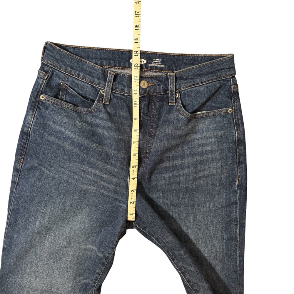 Old Navy Women's The Sky-Hi Straight Extra High Rise Jeans Size 8 - Picture 6 of 12